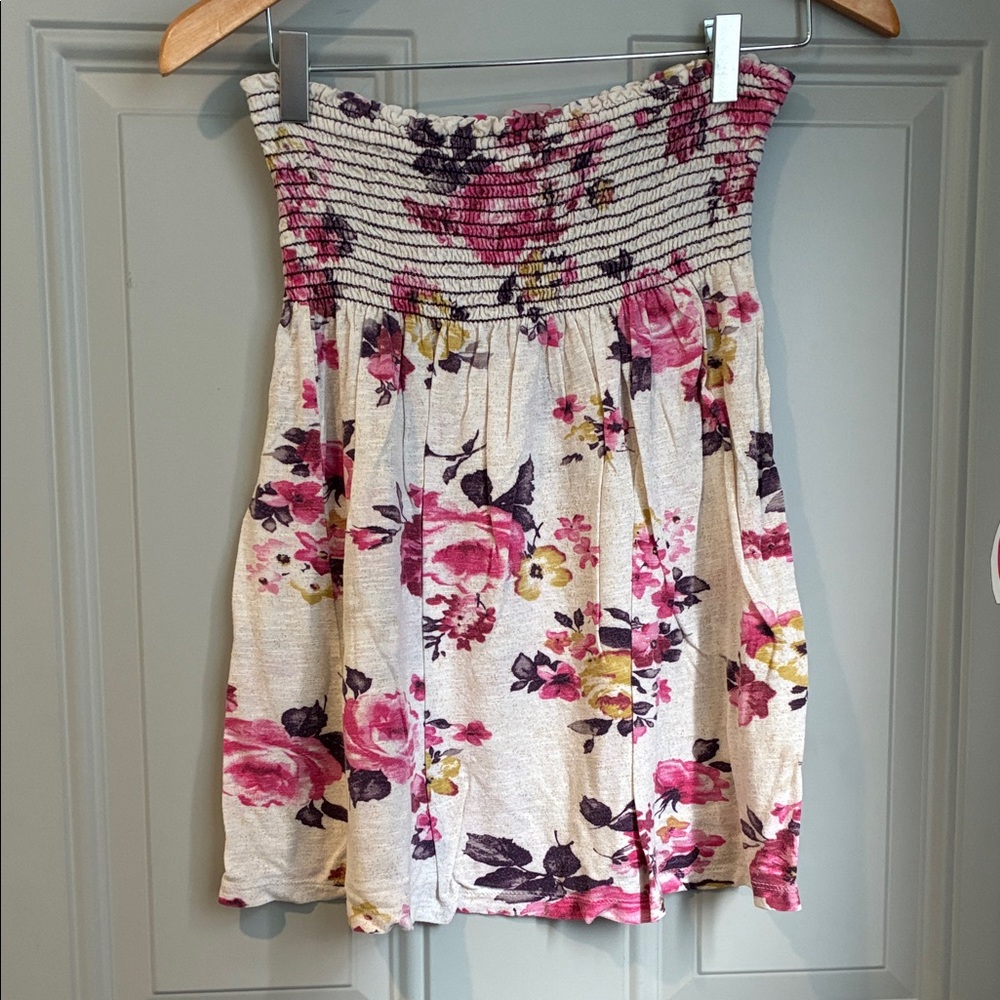 Tres Bien Floral Smocked Top - Pink and Purple